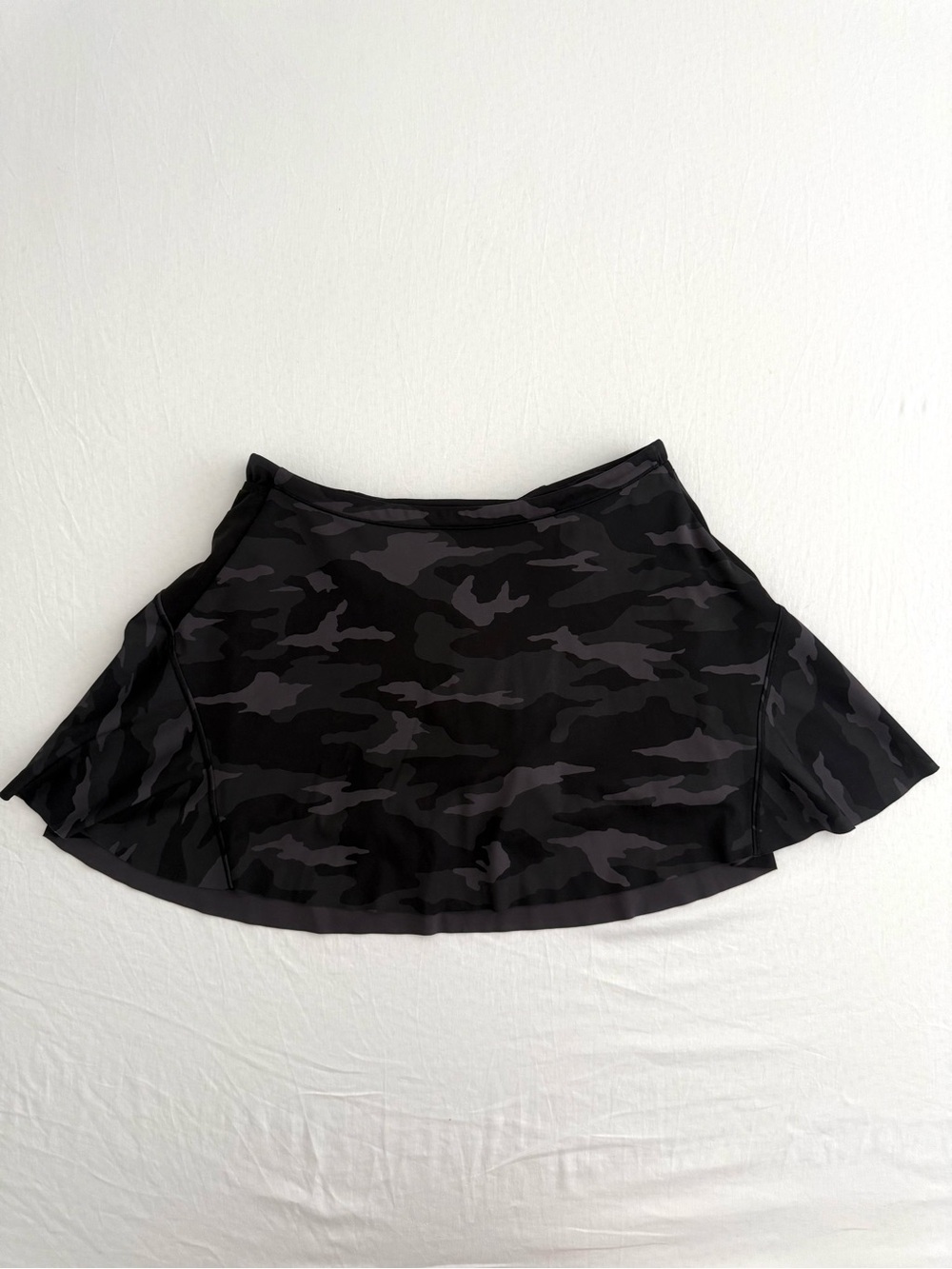 Athleta Camo Match Point Skirt